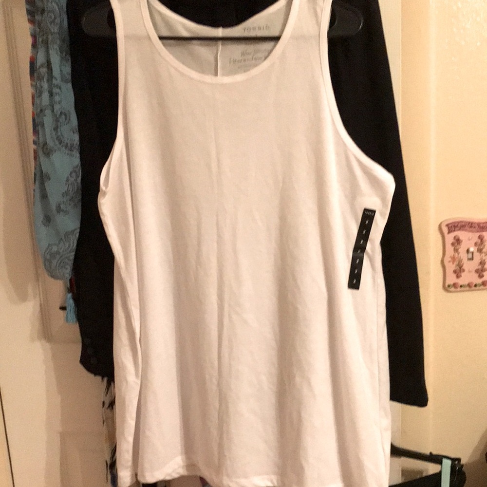 NWT Torrid Classic Fit White Tank Top Size 18/20